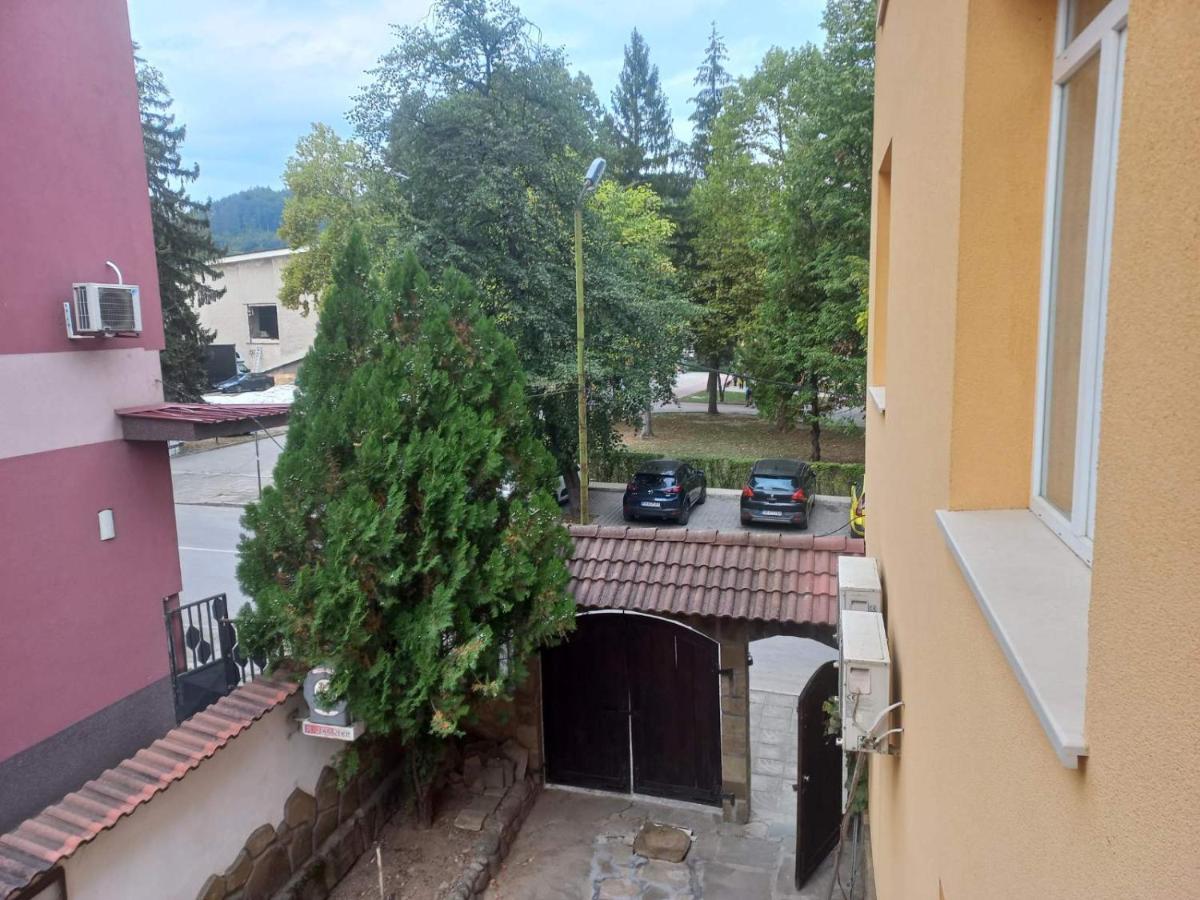 Стаи За Гости Toda Troyan  Esterno foto